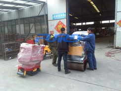 福瑞得機(jī)械座駕壓路機(jī)，手扶壓路機(jī)包裝發(fā)貨