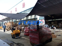 福瑞得機(jī)械微動態(tài)--座駕壓路機(jī)、手扶壓路機(jī)、灌縫機(jī)包裝發(fā)貨